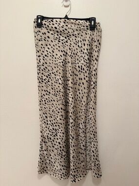 Micas Spotted Animal Print Maxi Skirt With Leg Slit Size Small